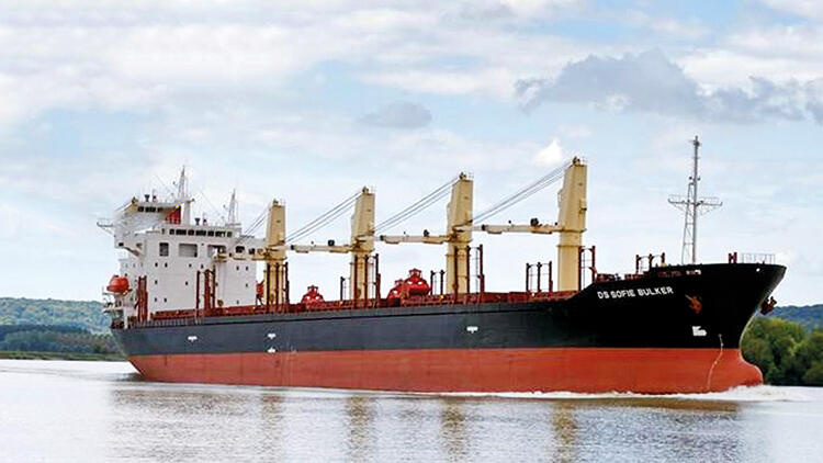 Adanalı kaptan okyanusta merdivenden düşüp öldü