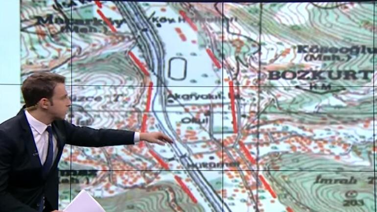 Sel felaketini yaşayan Bozkurt ilçesinin haritası çıkarıldı Evler neden yıkıldı Canlı yayında anlattı