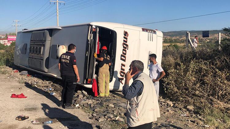 Yolcu otobüsü devrildi! Yaralılar var