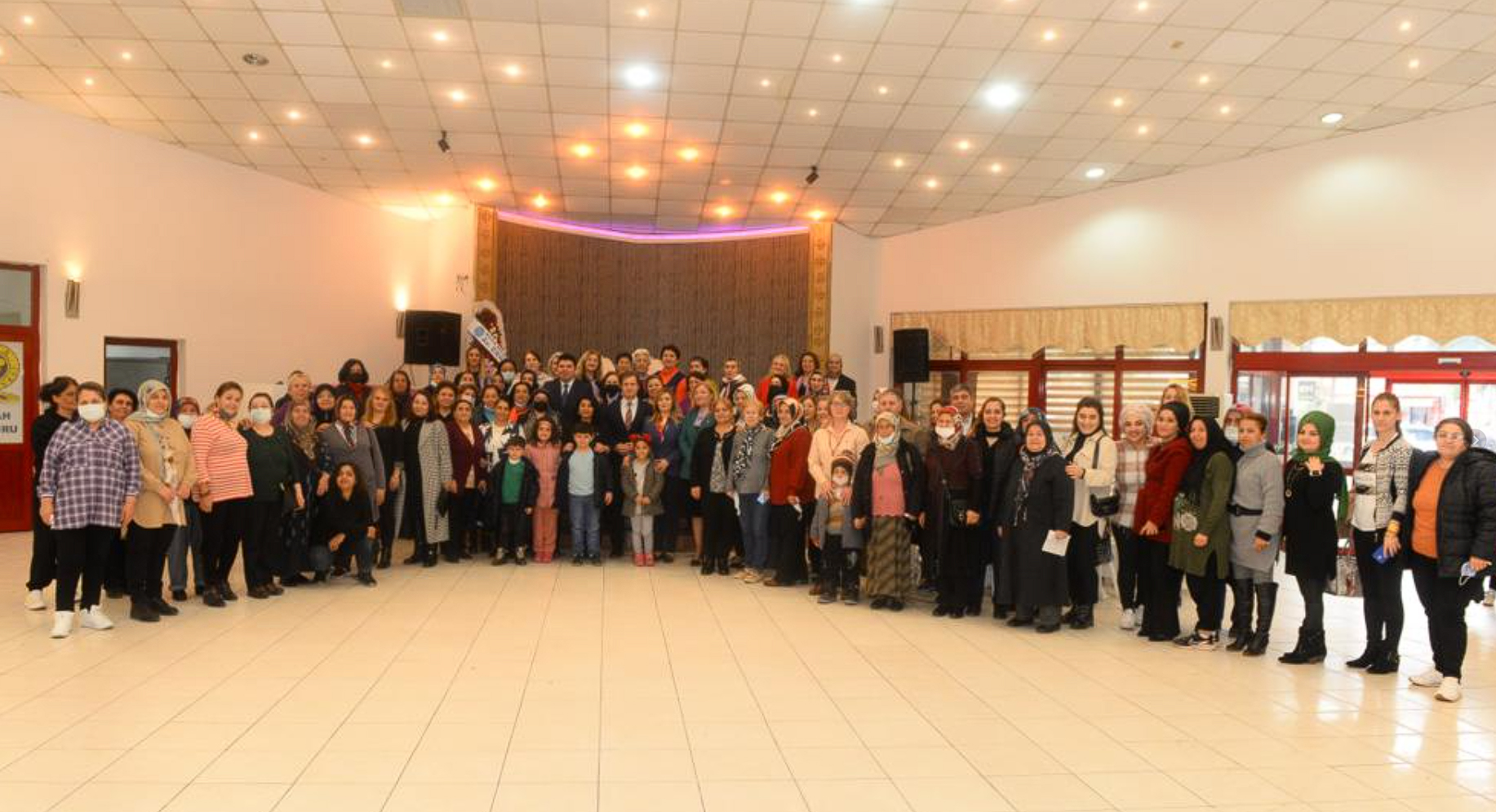 CHP DEMOKRAT KADINLARLA BULUŞTU – YÜCEL VE KILIÇ’DAN AİLE DESTEKLERİ SİGORTASI SÖZÜ.