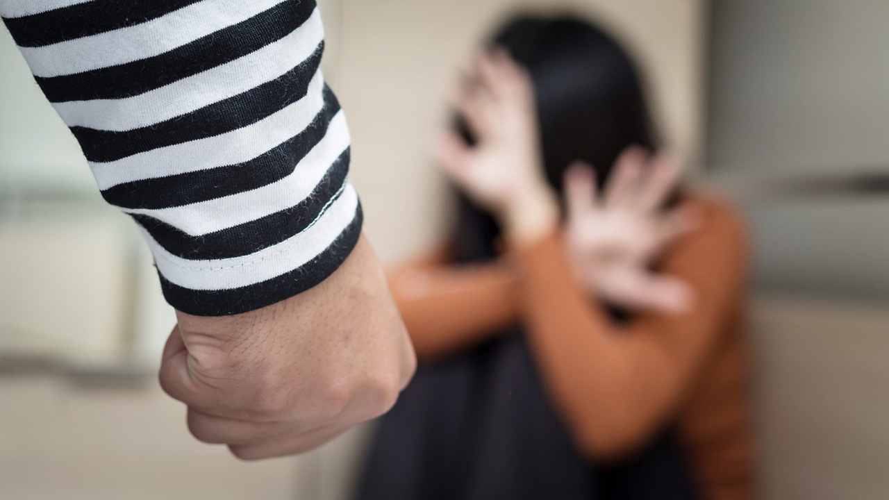 Kadına şiddet cezalarına flaş düzenleme Takım elbise oyunu bitiyor!