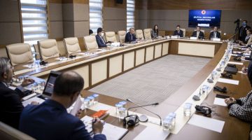 Sosyal medya ve internet haberciliği düzenlemesi TBMM Komisyonunda benimsendi