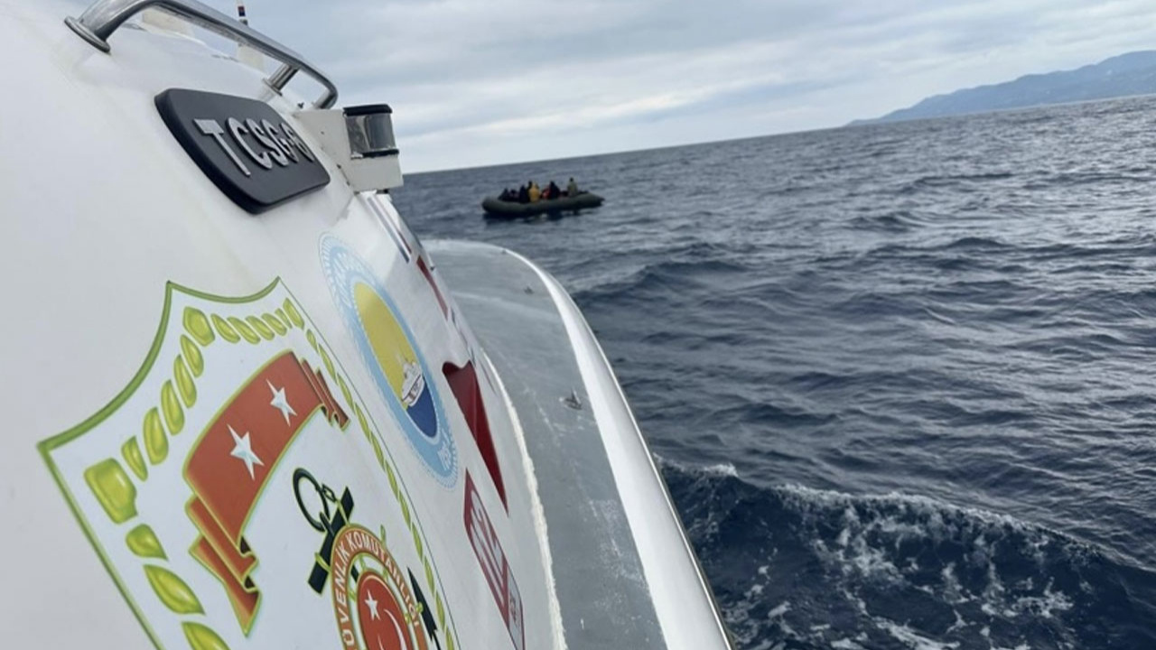 Çanakkale açıklarında 41 düzensiz göçmen yakalandı