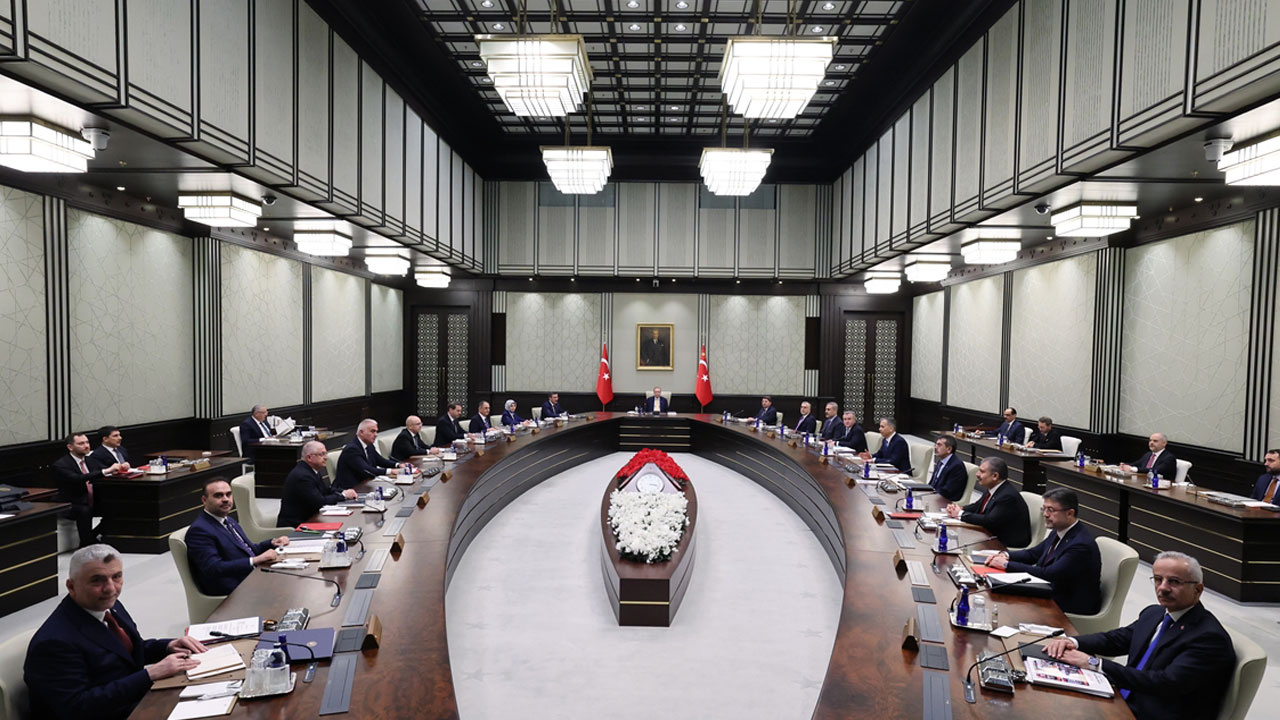 Kabine bugün toplanıyor! İşte masadaki önemli başlıklar