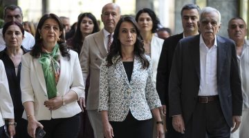 Öcalan sık sık kullanıyor! DEM Parti’nin yeni ismi bakın ne olacak