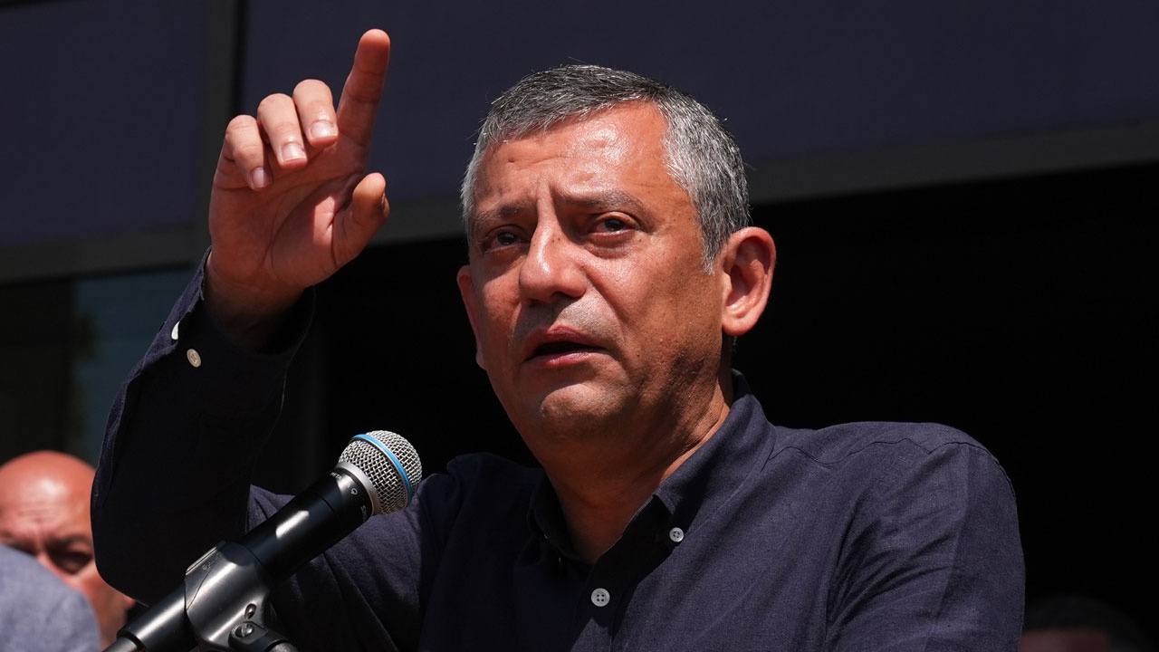 Özgür Özel açık açık ilan etti: ‘O gece siyaseti bırakacağım’