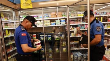 Pamukkale Belediyesi’nden Marketlere Yoğun Denetim