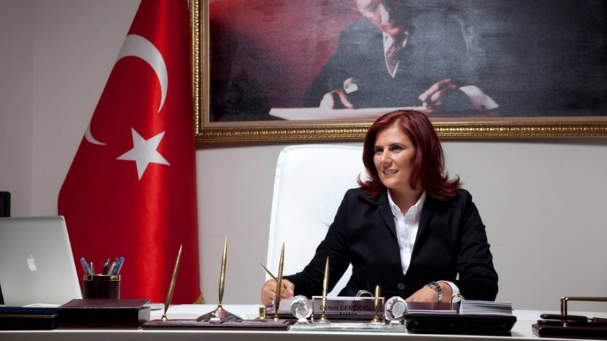 Özlem Çerçioğlu’ndan Aziz İhsan Aktaş açıklaması: Özgür Özel de bana iftira attı
