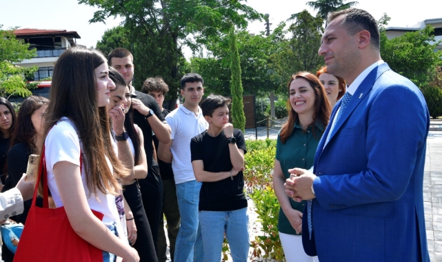 Başarıya giden yolda Bornova’dan tam destek