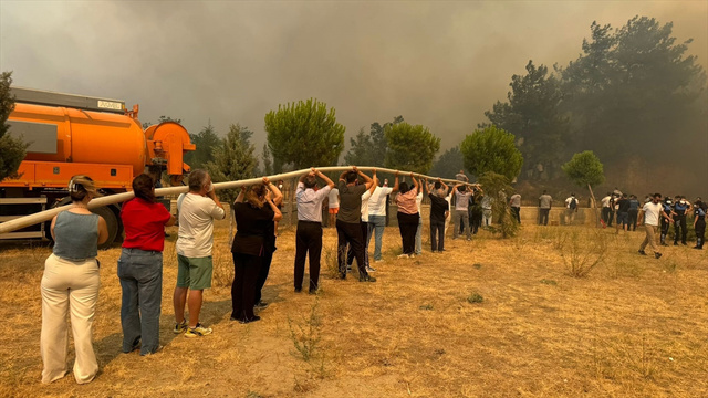 Çanakkale'deki orman yangınlarında son durum! Bakan Yumaklı'dan yeni açıklama - Resim: 0