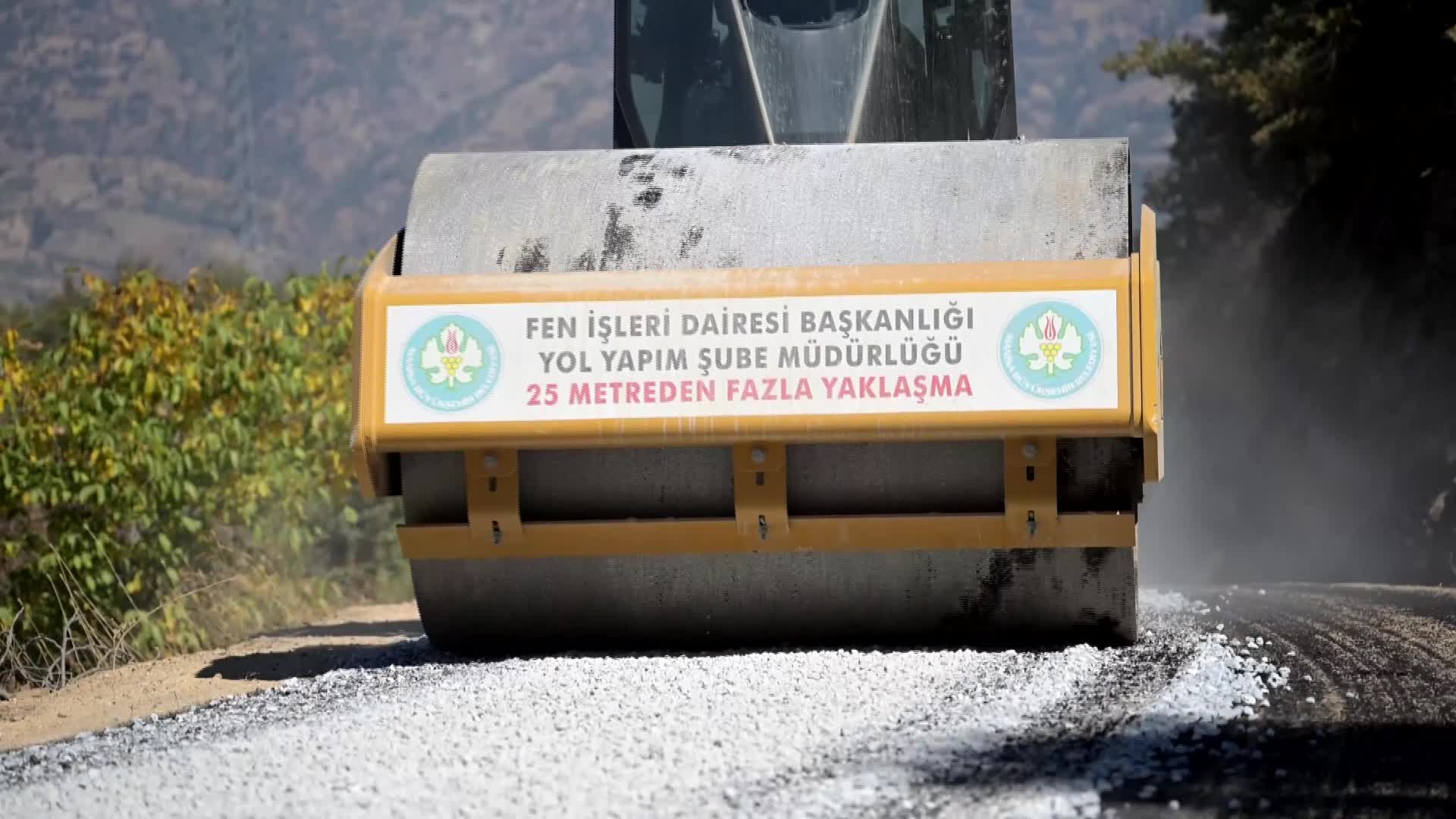 Manisa Büyükşehir Belediyesi, Alaşehir’de 40 yıllık yol sorununu çözdü