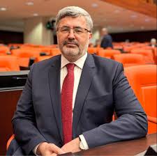 Özkaya’dan Afyon Belediyesi’ne Tepki: Kreş Bahanesiyle Dini Eğitim Alanlarını Boşaltıyorlar