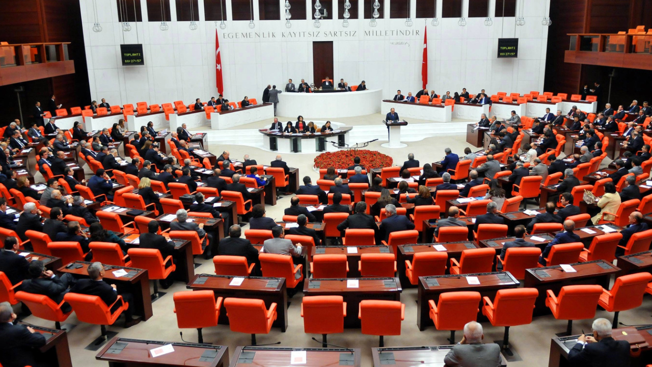Meclis yeni yasama yılına başlıyor