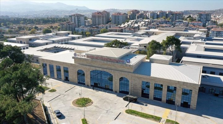 Buca Seyfi Demirsoy Hastanesi’nden Doç. Dr. Sedat Taş: Kalp için uyarılar