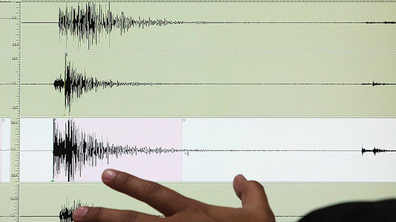 Balıkesir’de 4,2 büyüklüğünde deprem oldu! Sabah saatlerinde panik