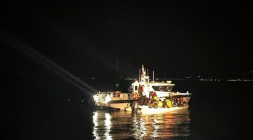 Çeşme açıklarında 7’si çocuk 35 yakalandı