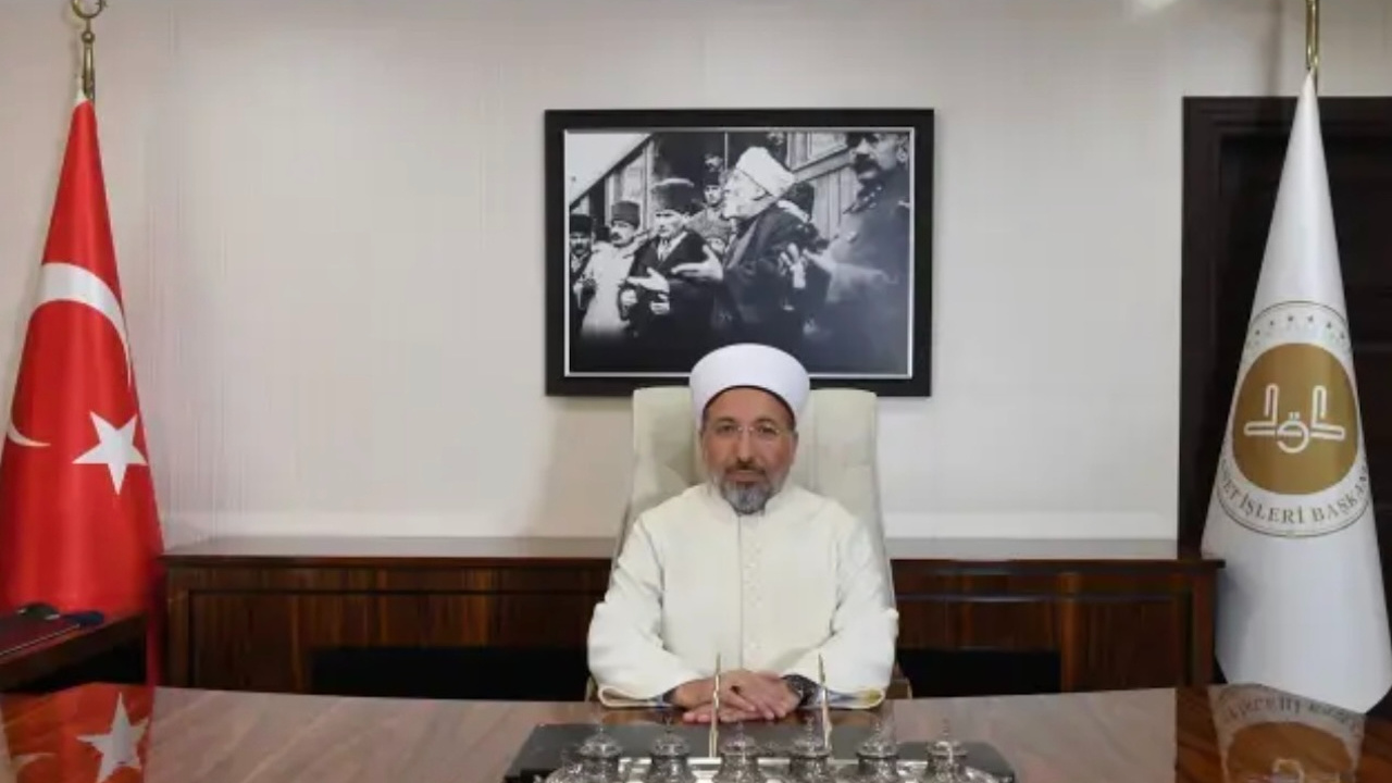 Diyanet’ten 29 Ekim mesajı yayınladı! Akıllara Ali Erbaş dönemi geldi…