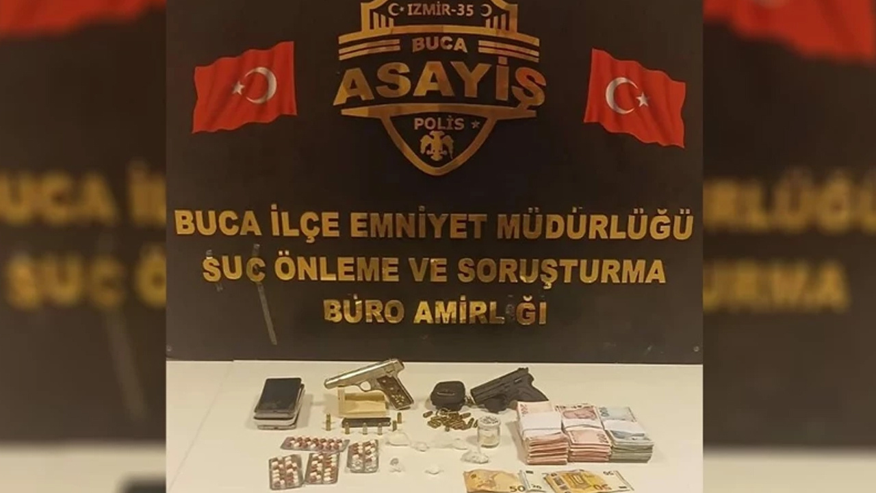 İzmir’de ruhsatsız silah ve uyuşturucu operasyonu; 6 kişi gözaltına alındı