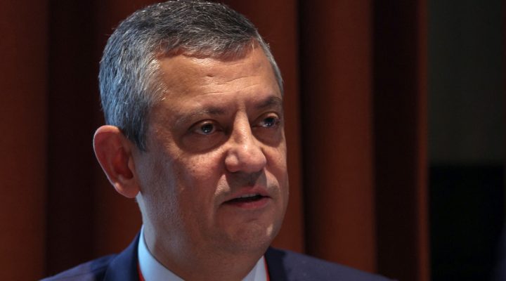 Özgür Özel’e ‘Cumhurbaşkanına hakaret’ suçundan soruşturma başlatıldı